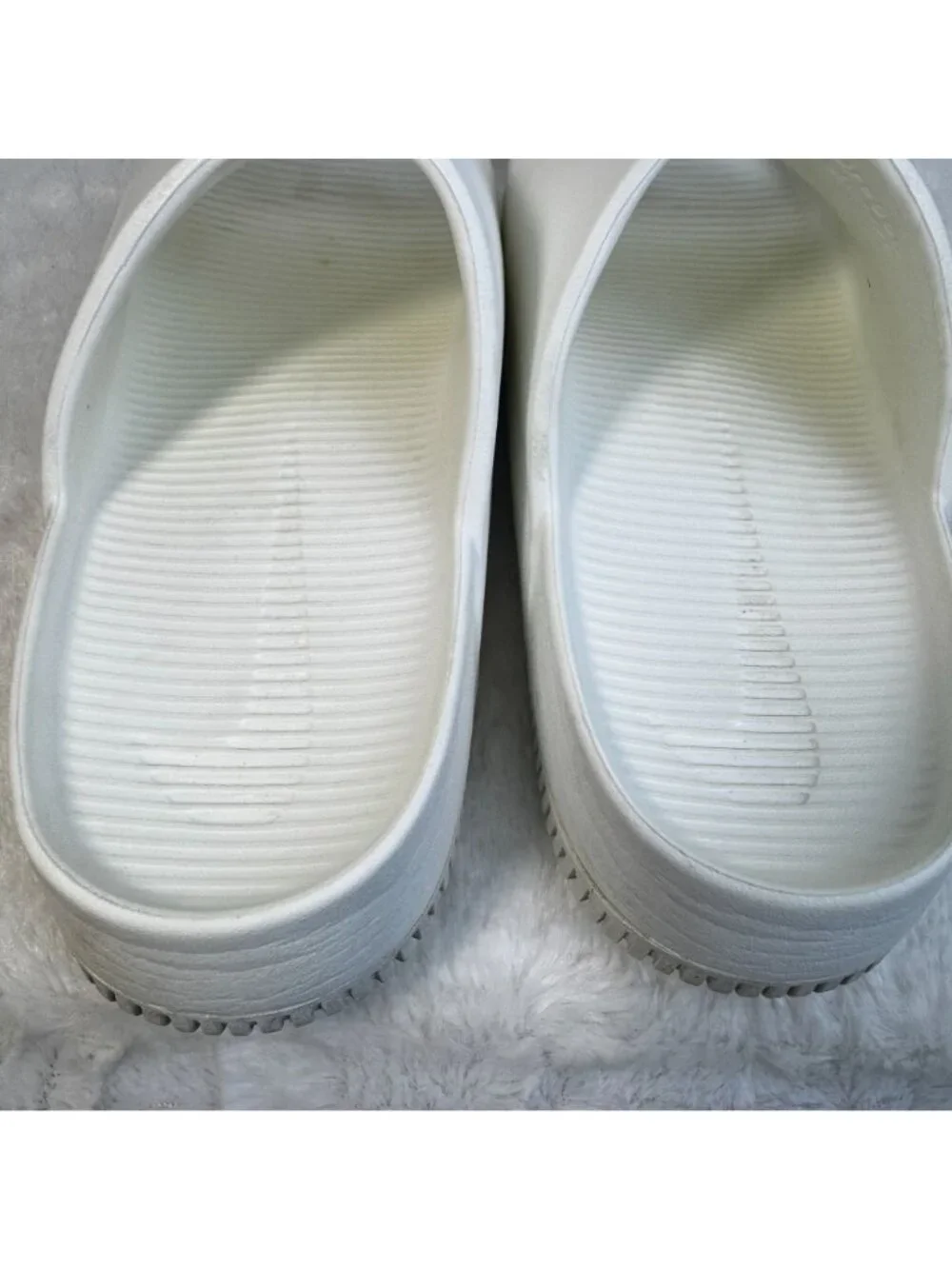 Nike Women's Slip On Calm Slides Open Toe Sandals M8/W9 Lightweight Rubber Sole